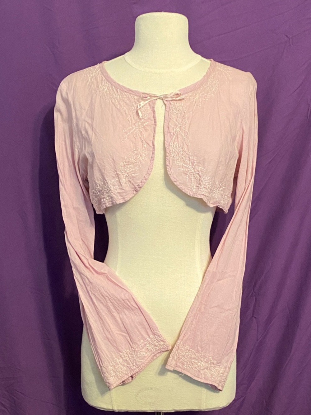 Vintage 90s Free People Pale Pink Embroidered Tie-Front Bolero. Size M.